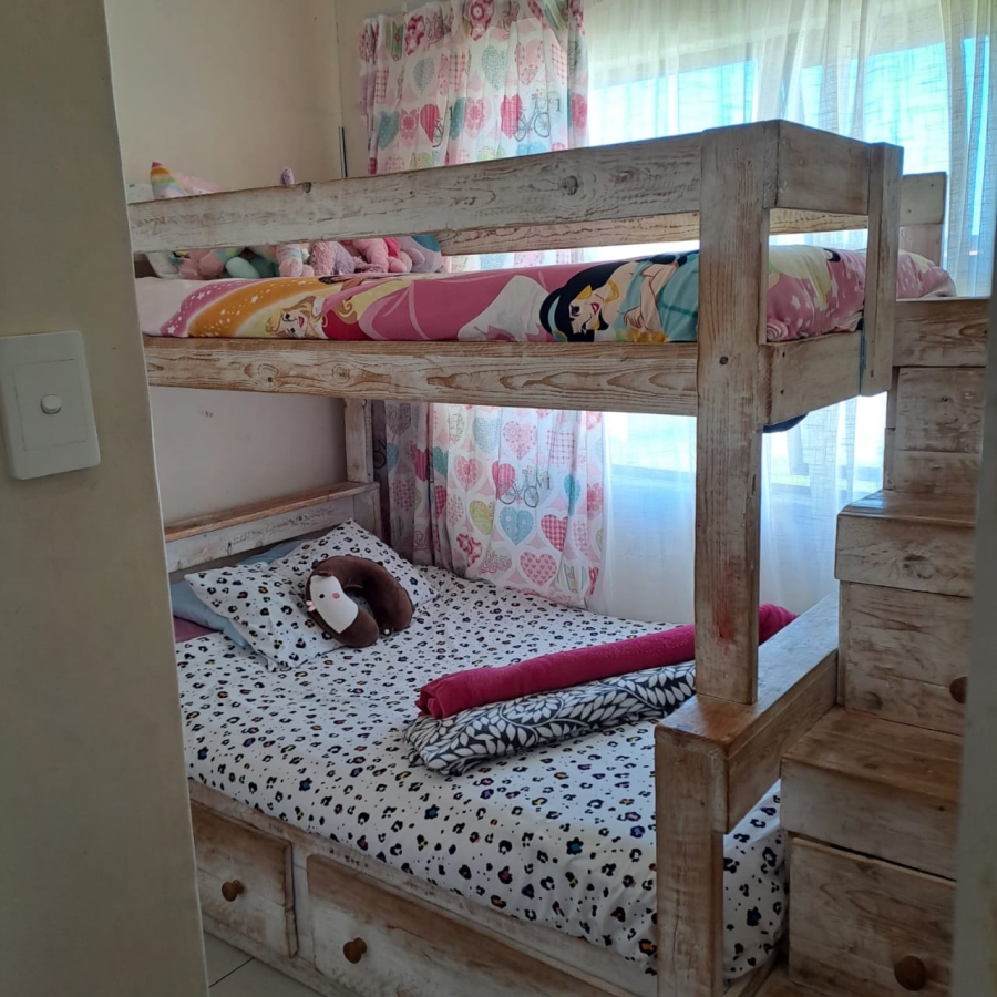 2 Bedroom Property for Sale in Graceland Eastern Cape